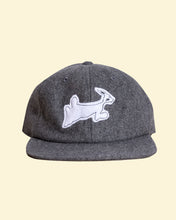 Load image into Gallery viewer, Casquette grise Mon Lapin
